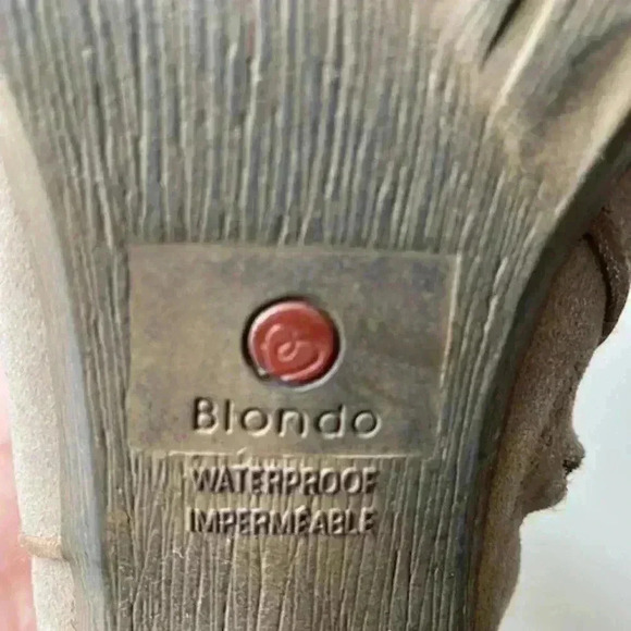 Blondo Women's Villa Waterproof Ankle Bootie Suede Leather Size 10M - Picture 9 of 9